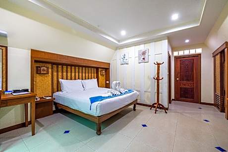 Villa with King Bed