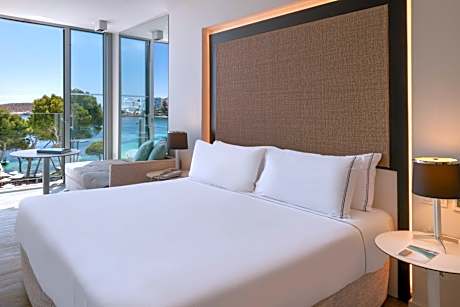 The Level Grand Suite