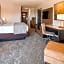 Aiden by Best Western Warm Springs Hotel and Event Center