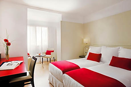 Double Room with Extra Bed (3 Adults)