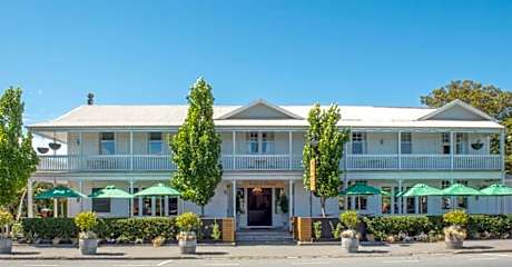 The White Swan Hotel