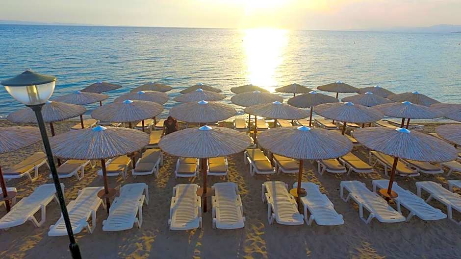 Meliton Inn Hotel & Suites by the beach