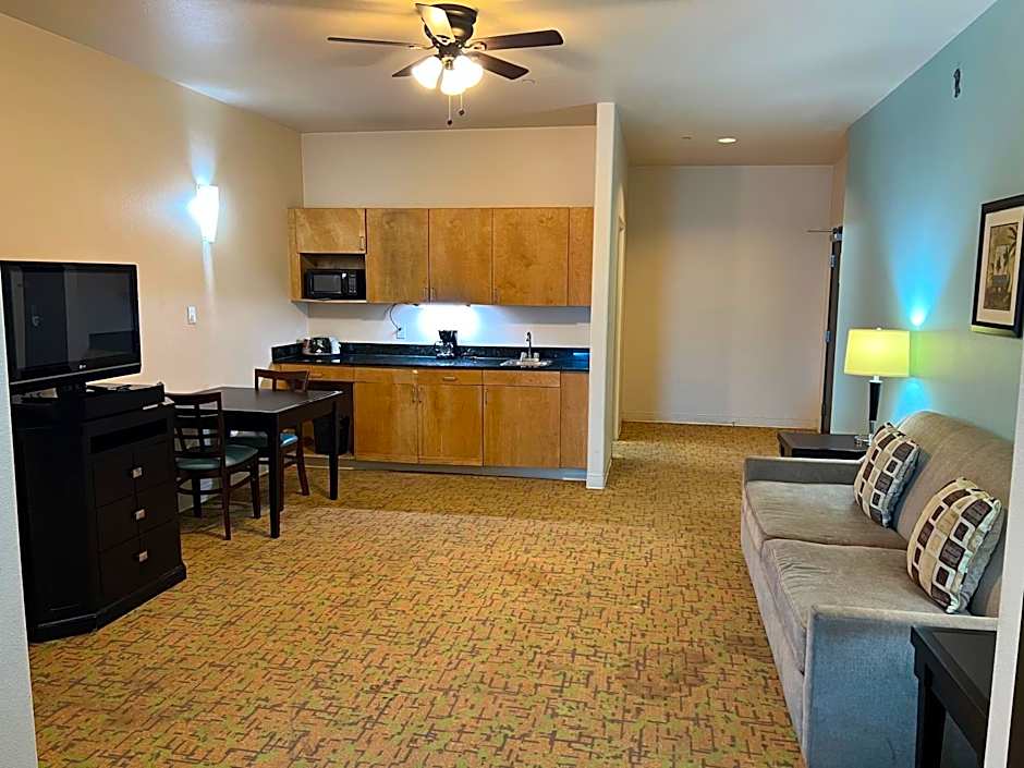 Suites at Sunchase