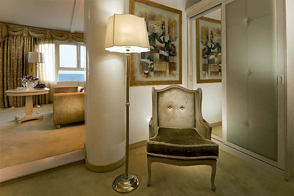 Hotel De Londres