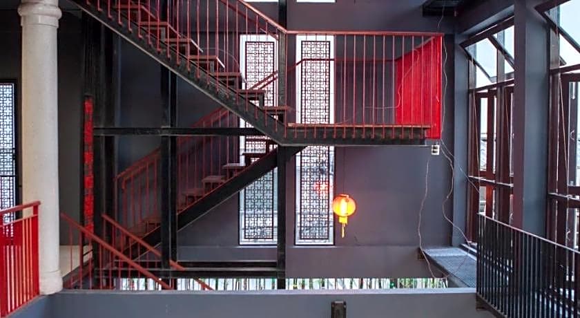 CLOUD on Saladaeng Silom Hostel Bangkok