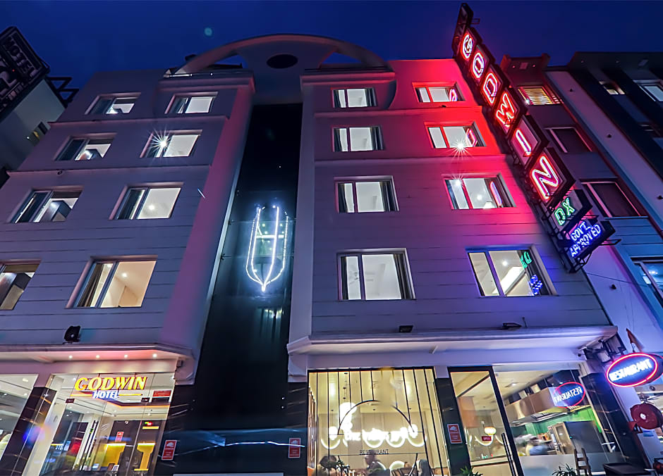 Hotel Godwin Delux