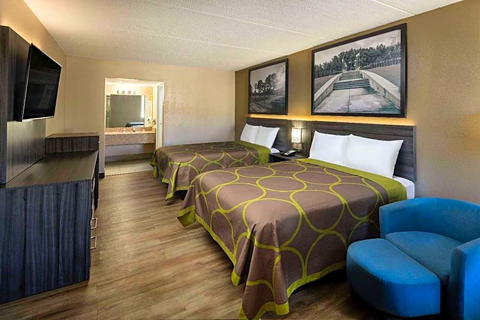 Super 8 by Wyndham McDonough GA