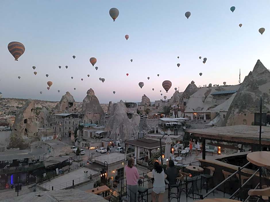 Mia Cappadocia Cave Hotel