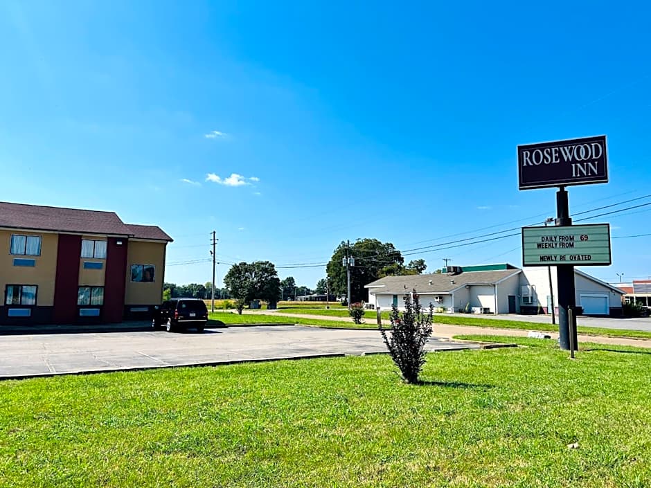Rosewood Inn By OYO Union City I-69