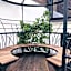 Latroupe Hotel Jardin Secret