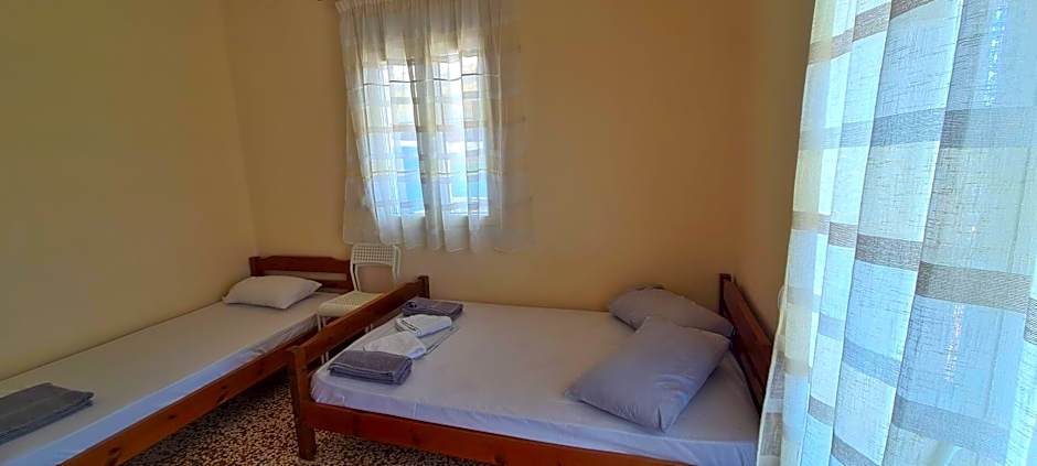 Veranda Rooms to Let