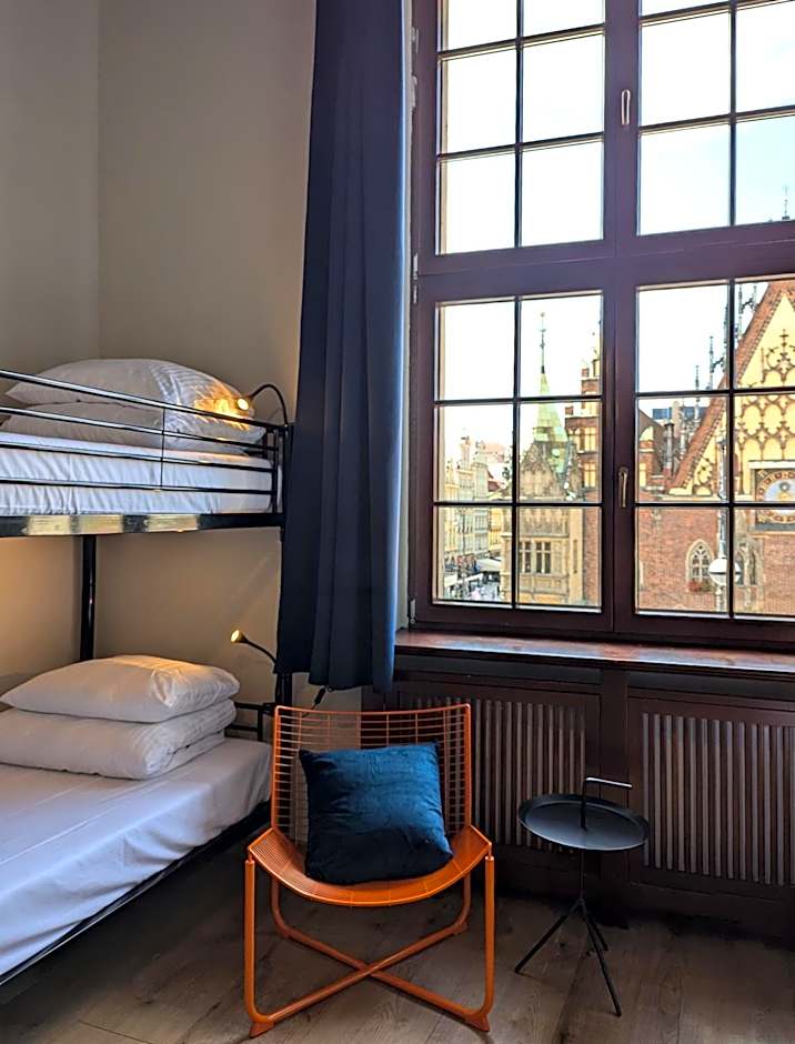 RYNEK 30 Hostel