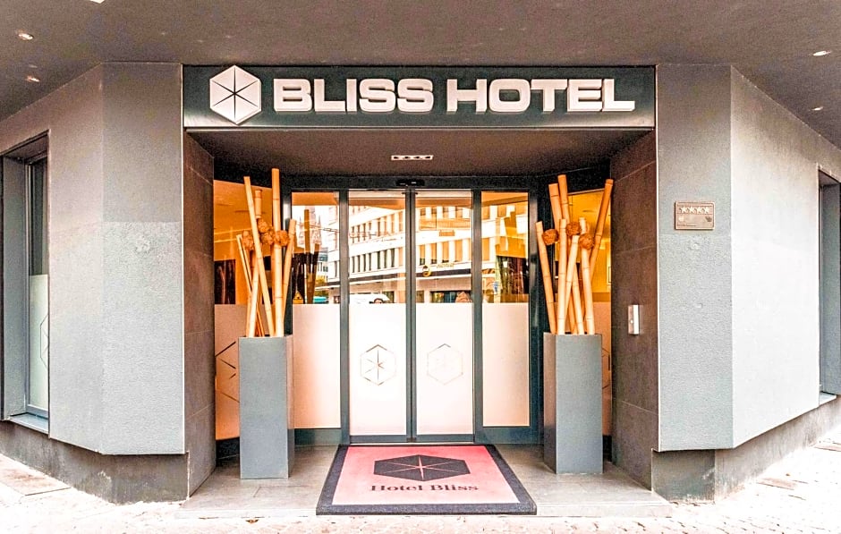 Bliss Design Hotel - Frankfurt City Messe