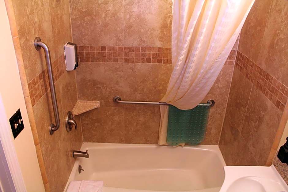 Riverside Inn & Suites Santa Cruz