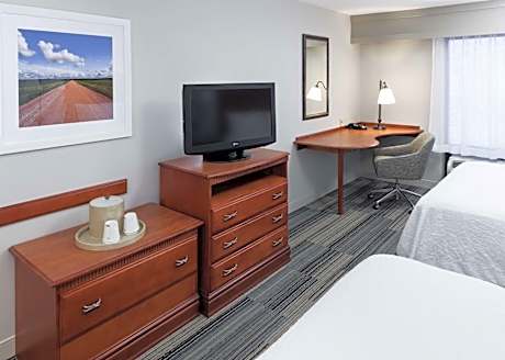 Room with Two Queen Beds - Non-Smoking