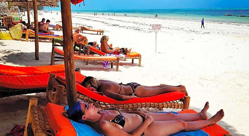 Sipano Beach Lodge