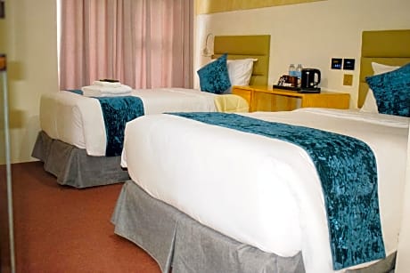   Premier Deluxe Double or Twin Room with Sea View and Free Airport Transfer