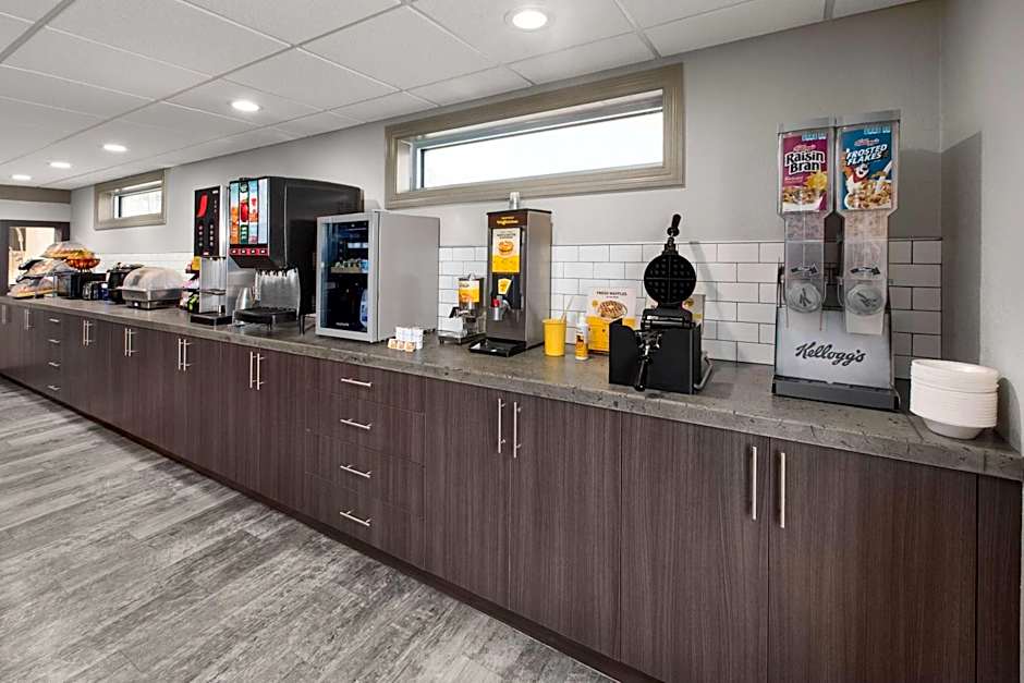 Days Inn by Wyndham Pierre