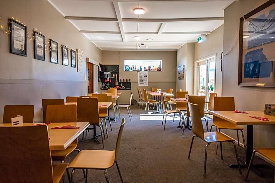 Waipiata Country Hotel