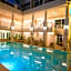 De Hug Hotel and Residence