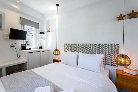 Junior Suite with Garden View