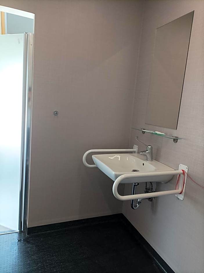 Lofty Kampus Garnizon