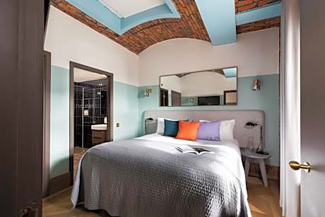 Premium One Bedroom Apartment