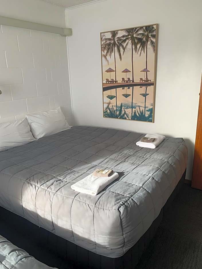 Brooklyne Motel Sanson