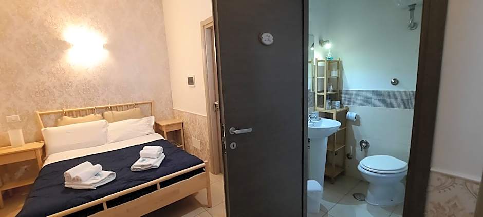 Aurelio Deluxe Rooms