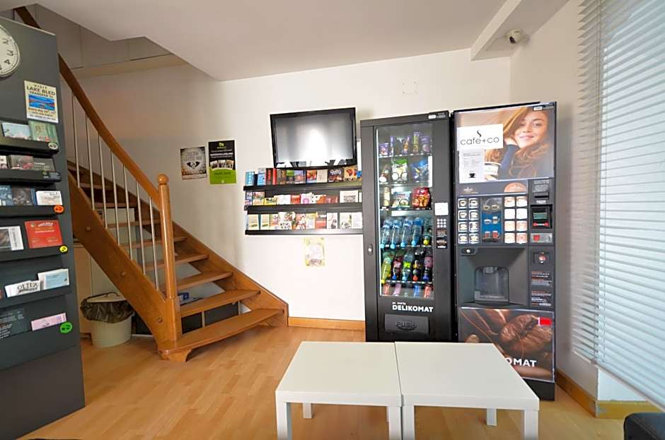 H2O Hostel
