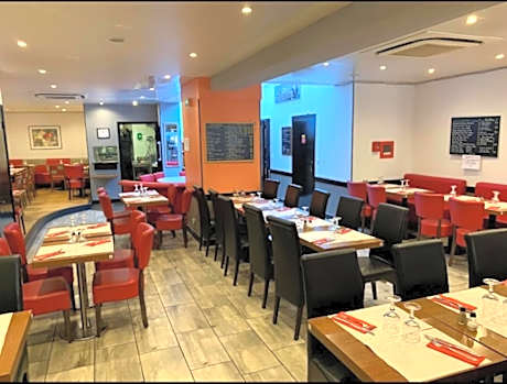 Le Grand Café