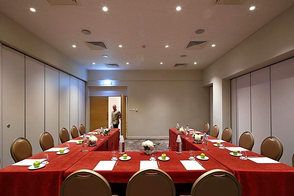 Royal Apollonia by Louis Hotels