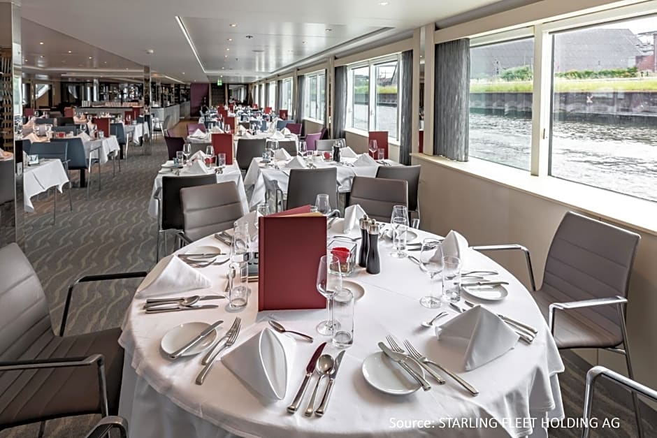 KD Moment Premium Hotelship Köln