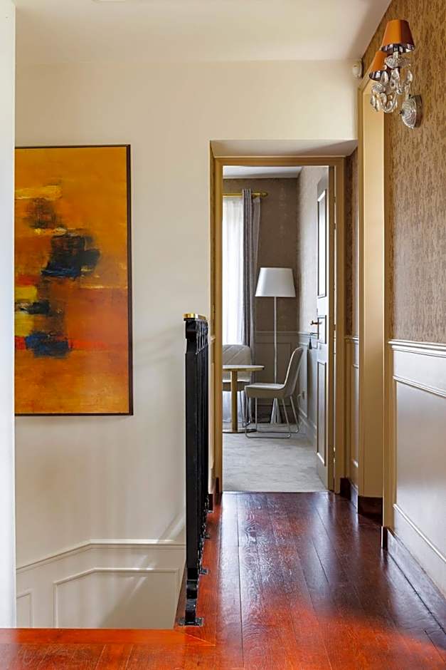 Le Château d Hardricourt