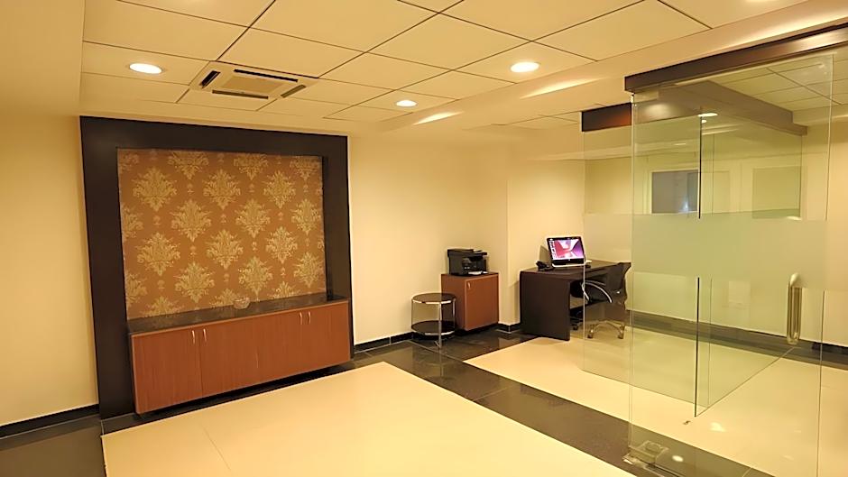 Crest Executive Suites