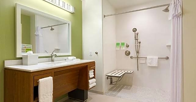 Home2 Suites by Hilton Albany Airport/Wolf Rd