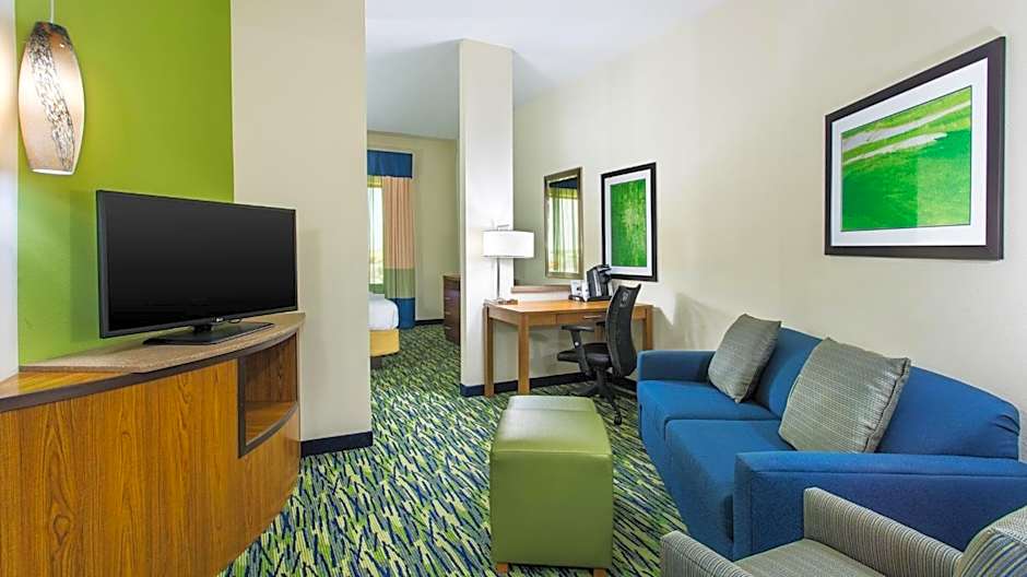 Holiday Inn Express & Suites Midland South I-20 By IHG