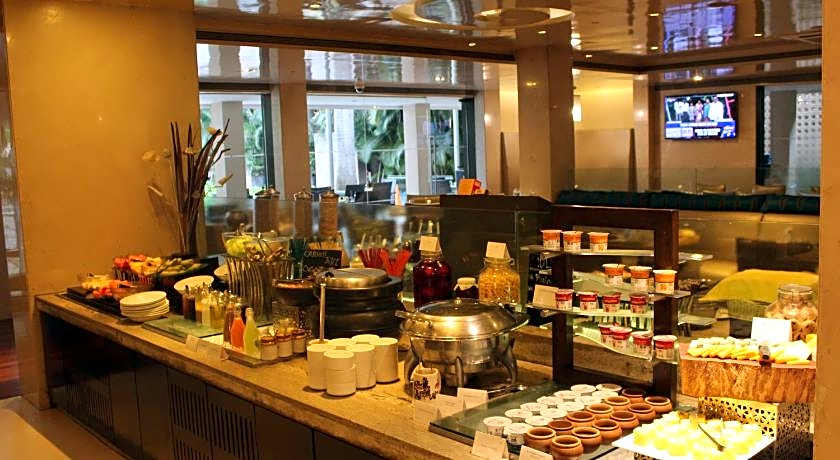 Blue Diamond Pune IHCL SeleQtions