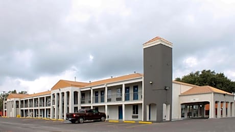Motel 6-Round Rock, TX