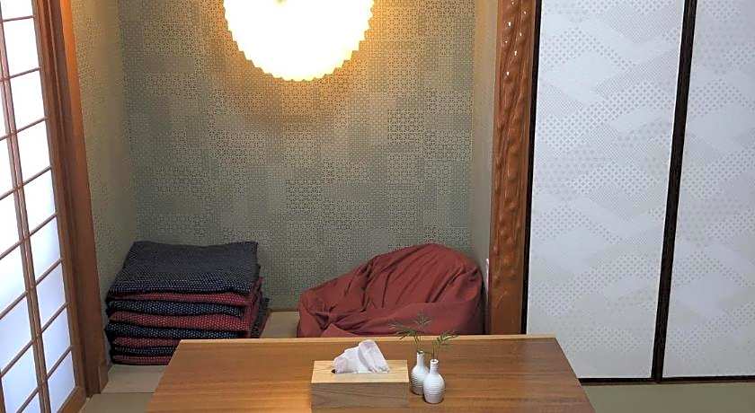 Santiago Guesthouse Naha