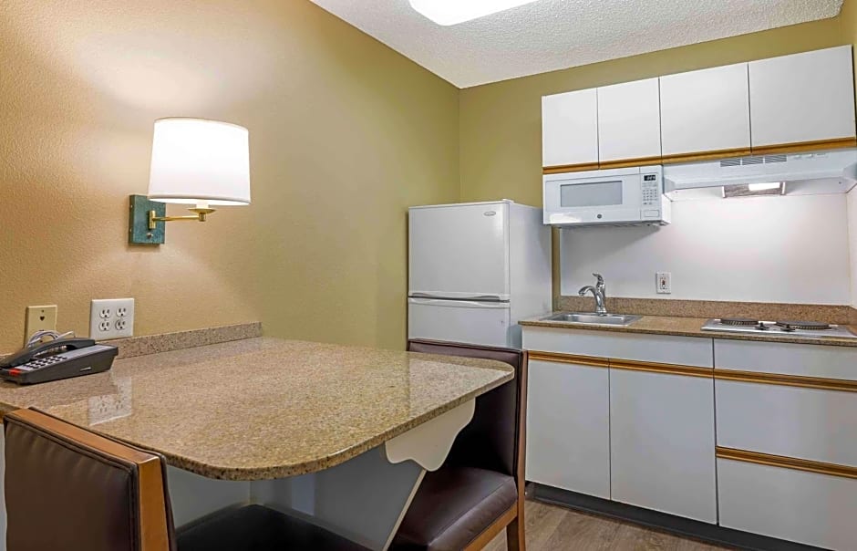 Extended Stay America Suites - San Diego - Fashion Valley