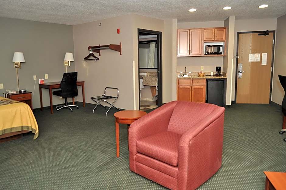 Super 8 by Wyndham Clearfield