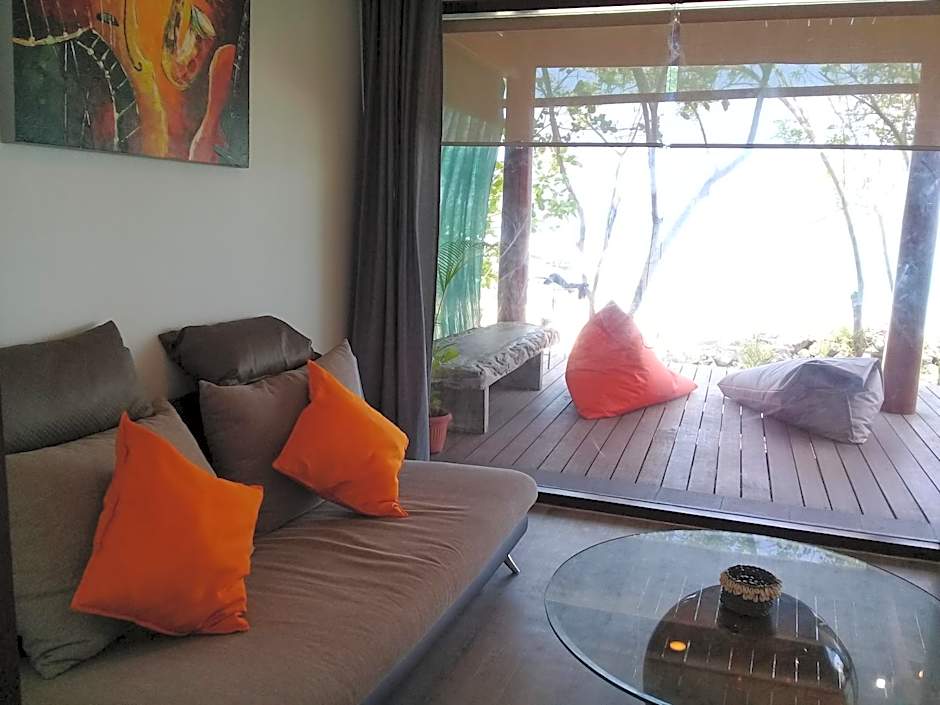 Castaway Surf Retreat