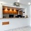 Super 8 by Wyndham Bernalillo