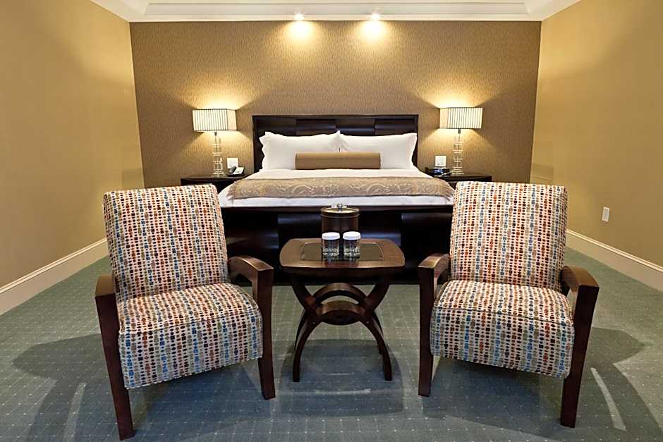 Town & Country Inn and Suites