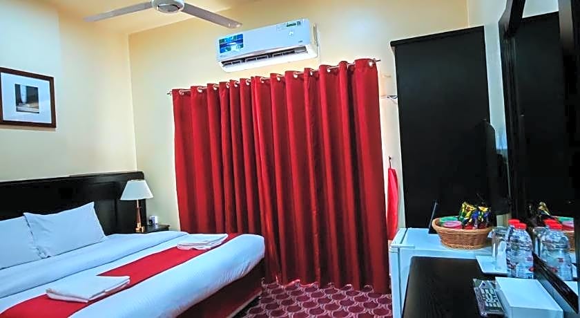 Dana Hotel