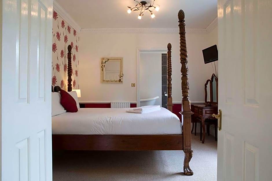 Woodlands Lodge Hotel