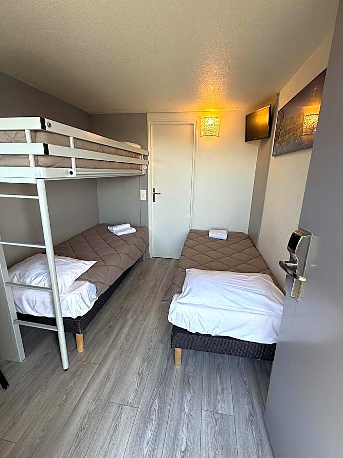 Fasthotel Roissy - Saint-Witz