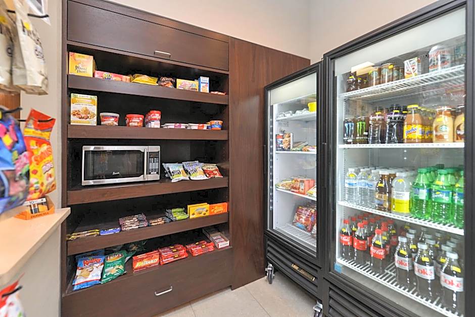 Holiday Inn Express Hotel & Suites St. Louis West-OFallon By IHG