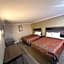 Colony Inn
